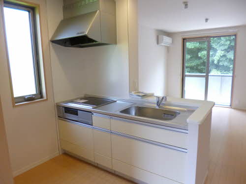 サン・ベレオ　＊＊　Ｅ棟 E0201号-3