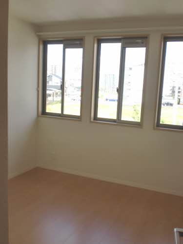 エスパティオ　Ａ棟　＊＊ A0201号-12