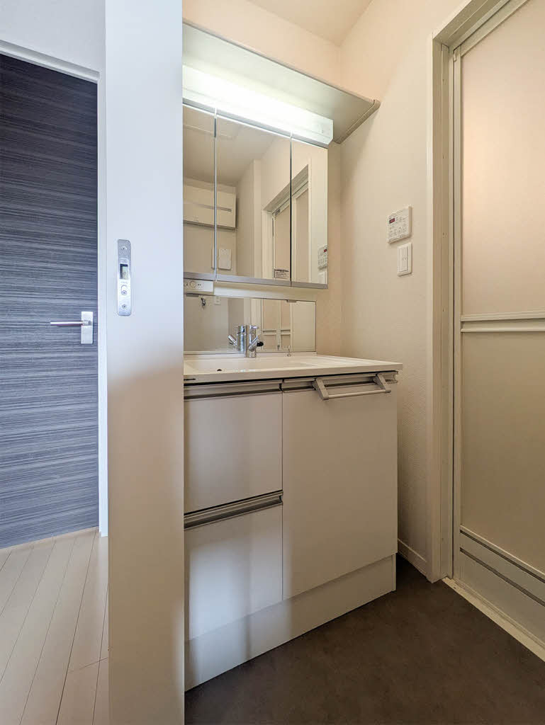 ガーデンズフォレナ　Ｂ棟　＊＊ B0103号-7