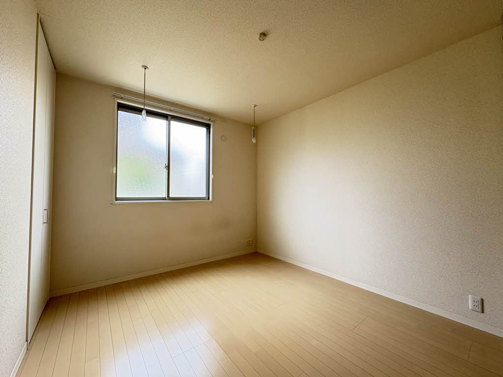 ヴィアソーレ　壱番館　＊＊ A0102号-3