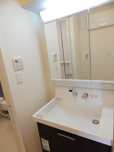 クレスティーク御宇田　Ａ棟　＊＊ A0202号-5