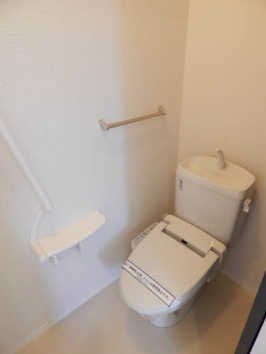 ヴィサージュⅢ　＊ A0101号-9