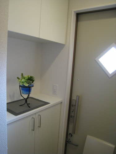 エクラージュ　Ⅲ棟　＊＊ C0201号-2