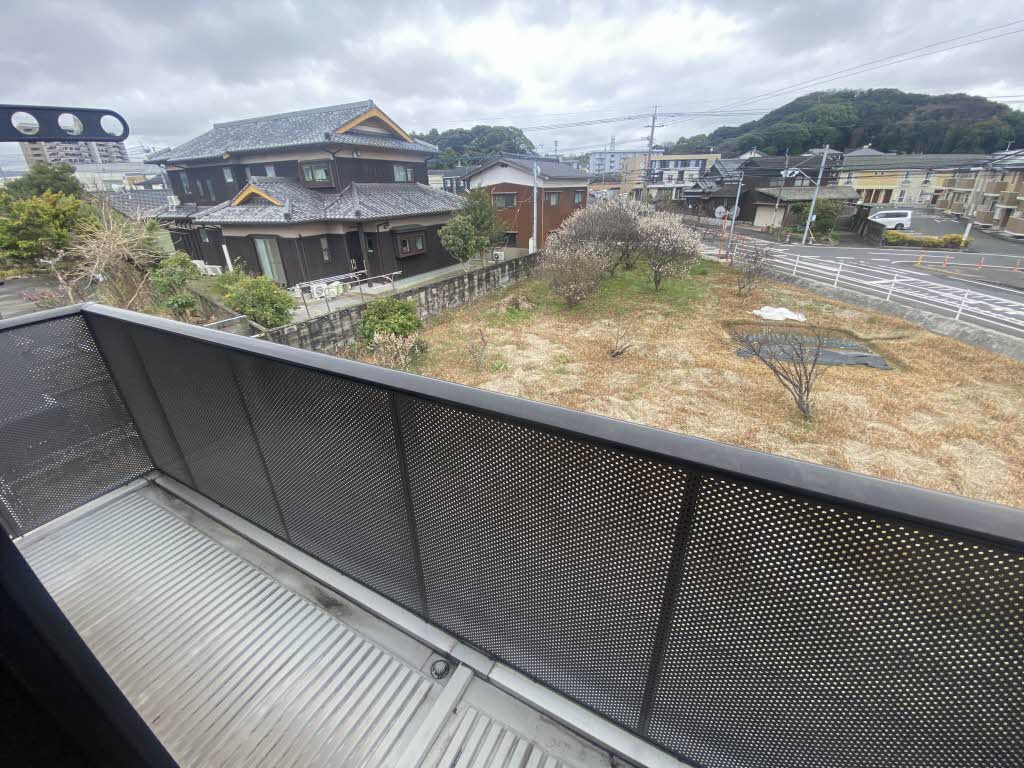 サイドパーク本城Ⅱ B棟 * B0203号-3