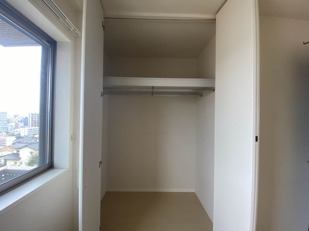 ラウンドシティ泉台　＊ A0302号-8