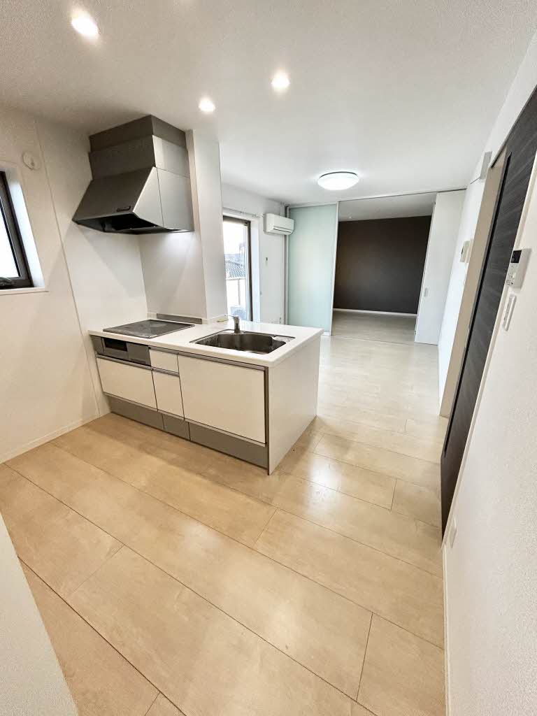 ラ・グルッラ　＊＊ A0302号-4