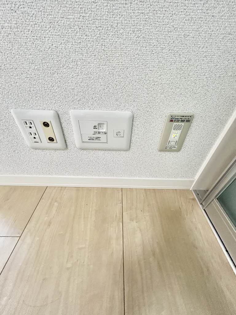 ラ・グルッラ　＊＊ A0302号-15