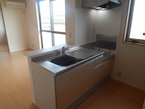 シャーメゾン愛野　＊ A0102号-3