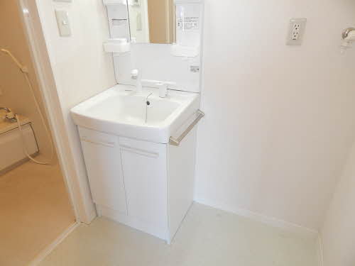 シャーメゾン愛野　＊ A0202号-11