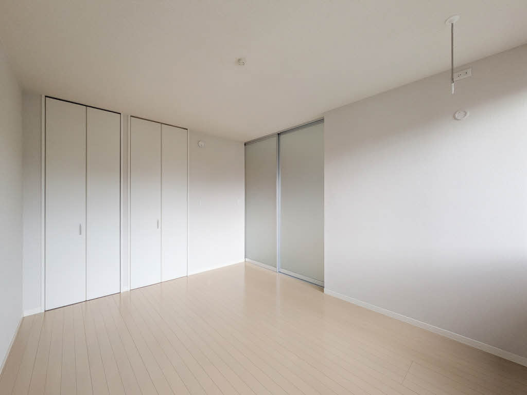 クレストールアベニュー　Ⅰ棟　＊＊ A0202号-5