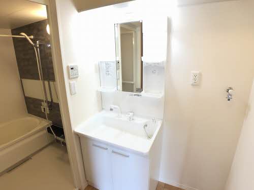 レクシオ明治　Ｂ棟　＊ B0102号-6
