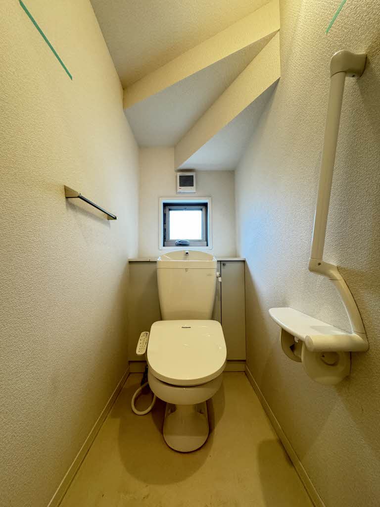 ヴィルヌーブ諏訪野 A棟 ** A0102号-5