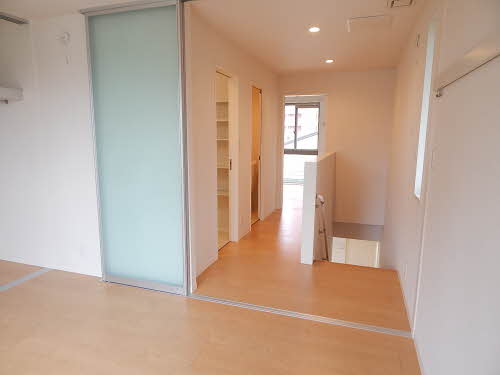 ヴィルヌーブ諏訪野　Ｂ棟　＊＊ B0101号-7