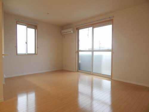 レーベンたかみねの里　＊＊ A0202号-3