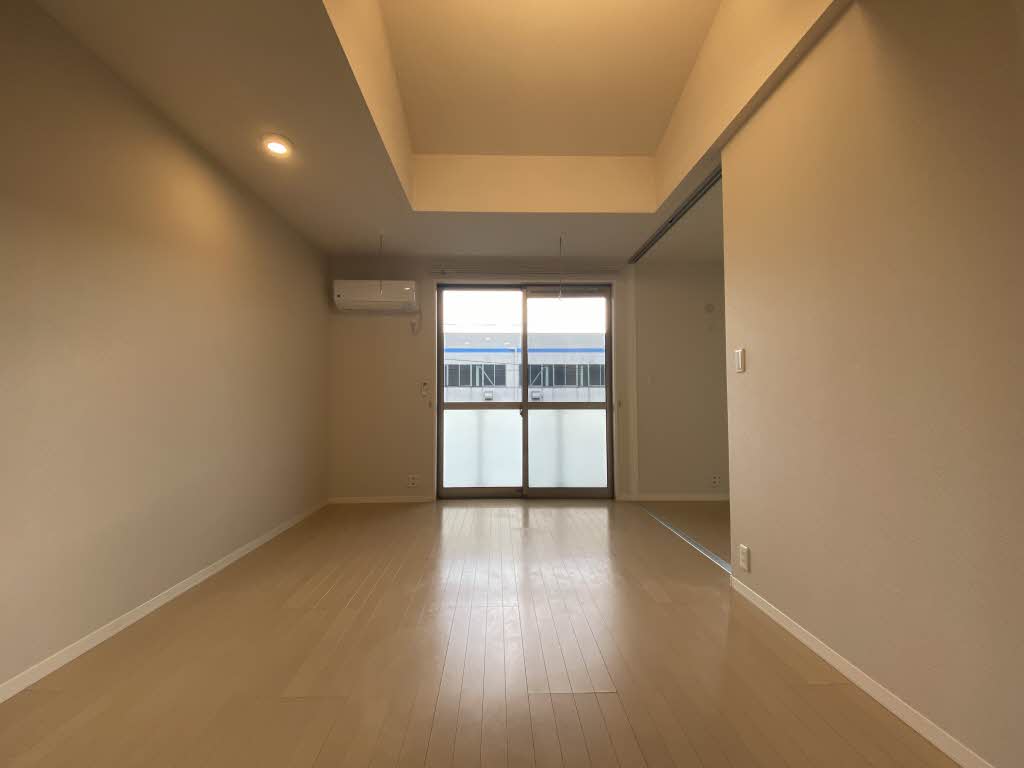 Ｅｌｅ－Ｇａｒｄｅｎ　Ｂ棟　＊ B0201号-2