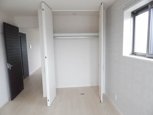 シャーメゾン・アムール　＊＊ A0203号-9