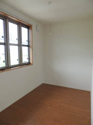 サンロードⅢ　Ｂ棟 B0201号-13