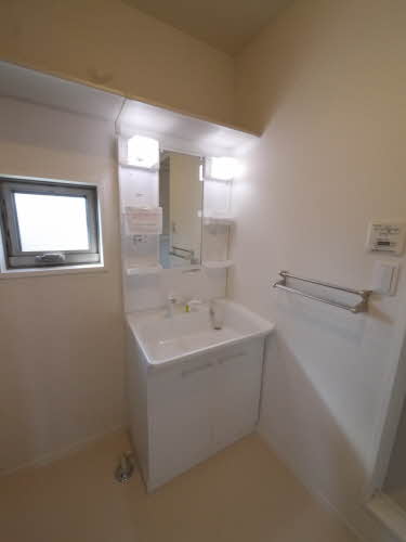 エスタシオン・Ｉ　＊ A0201号-8