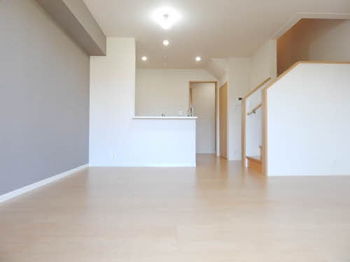 シャーメゾン光　＊ B0102号-5