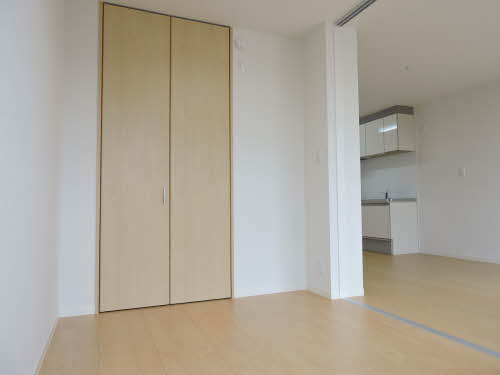 ラフィーネメゾン上久原　Ｂ棟　＊ B0101号-4