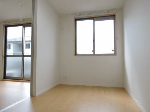 ラフィーネメゾン上久原　Ｂ棟　＊ B0101号-6