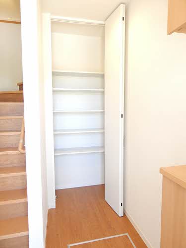 ソレイユ千鳥　Ｃ棟　＊＊ C0203号-3