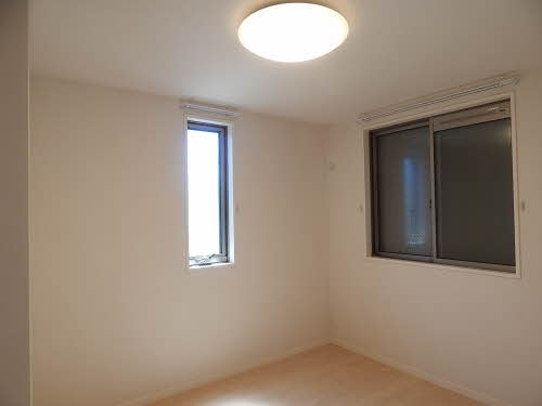 シャーメゾン波多江駅南　Ｂ棟　＊ B0101号-5