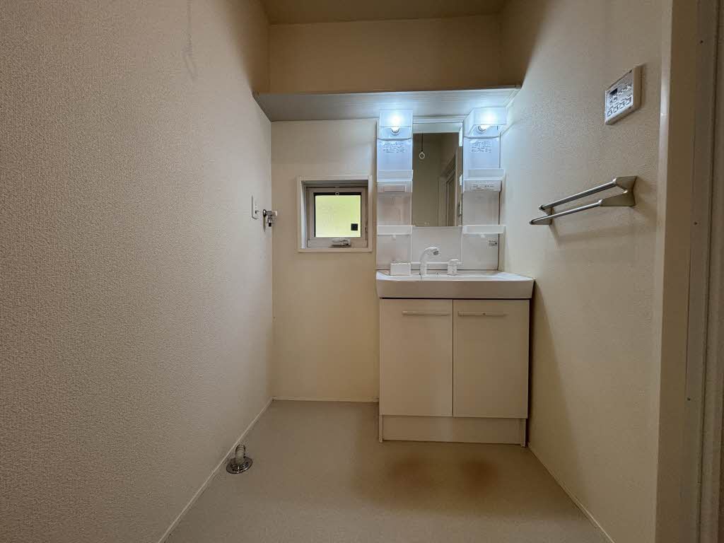 サンフラワー　＊＊ A0101号-5