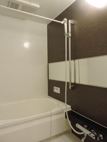 シャーメゾン徳重　Ｂ棟　＊ B0102号-4