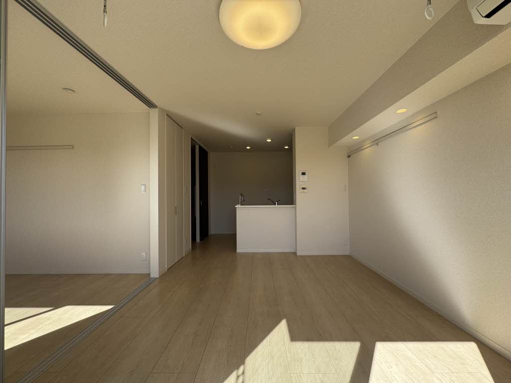 コウジィーコート　＊ A0202号-2