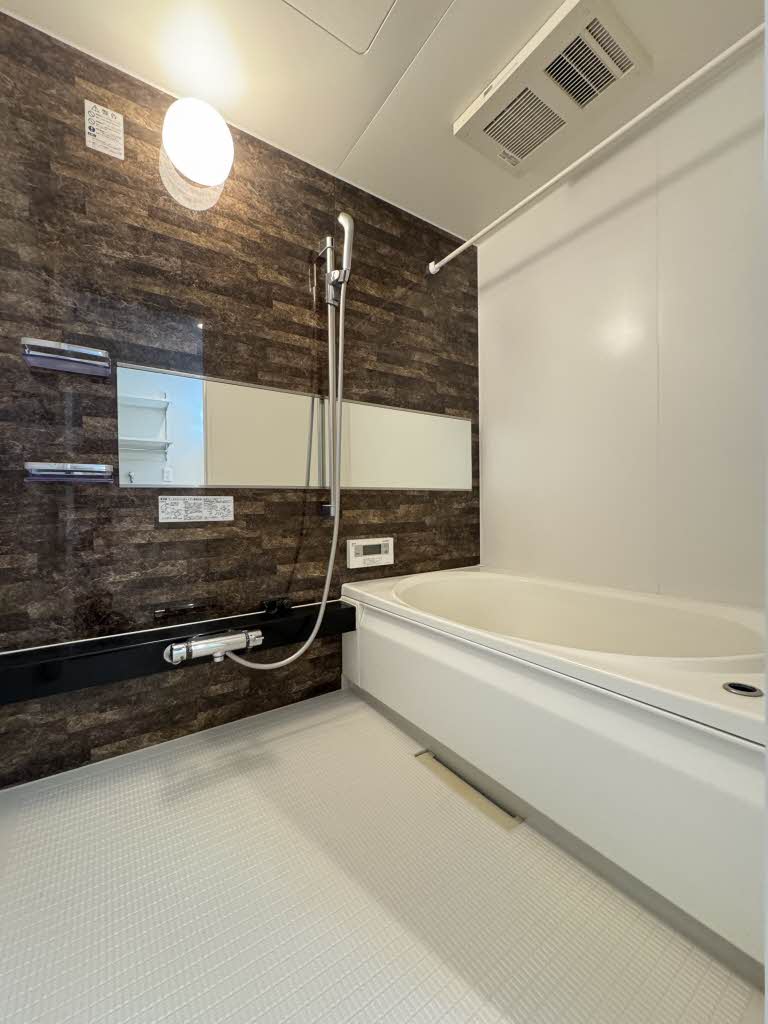 コウジィーコート　＊ A0202号-4