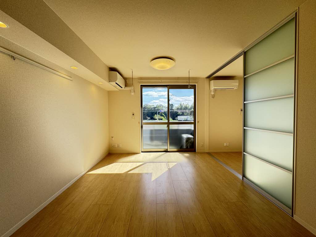 コウジィーコート　＊ A0202号-9