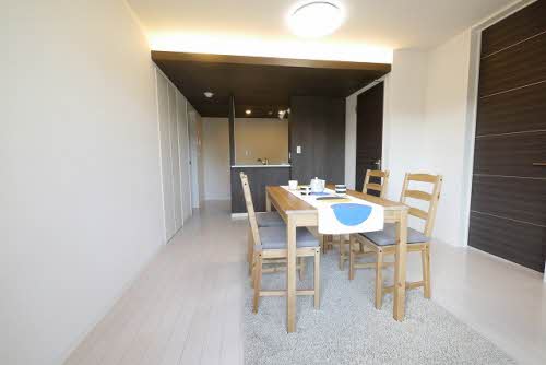 ロイヤルパーク本城　＊ A0102号-2