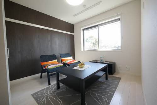 ロイヤルパーク本城　＊ A0102号-7