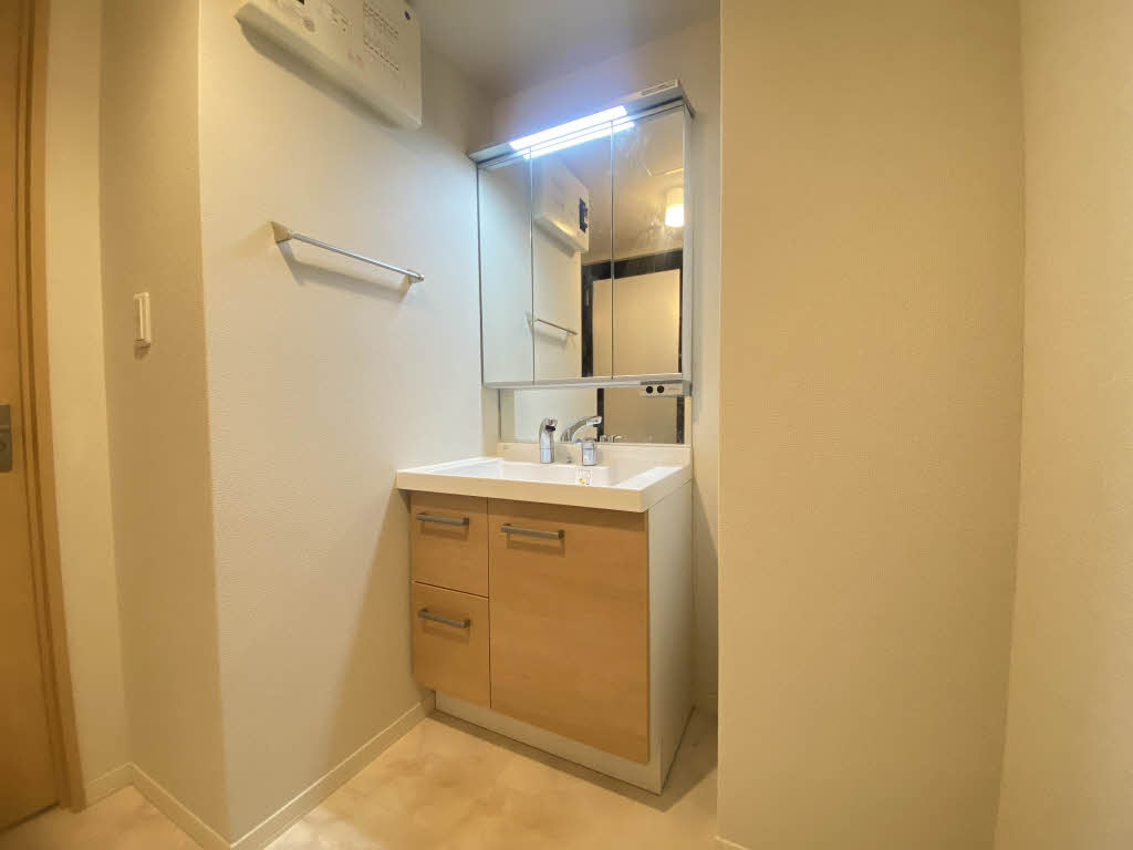 ロイヤルパーク本城　＊ A0304号-8