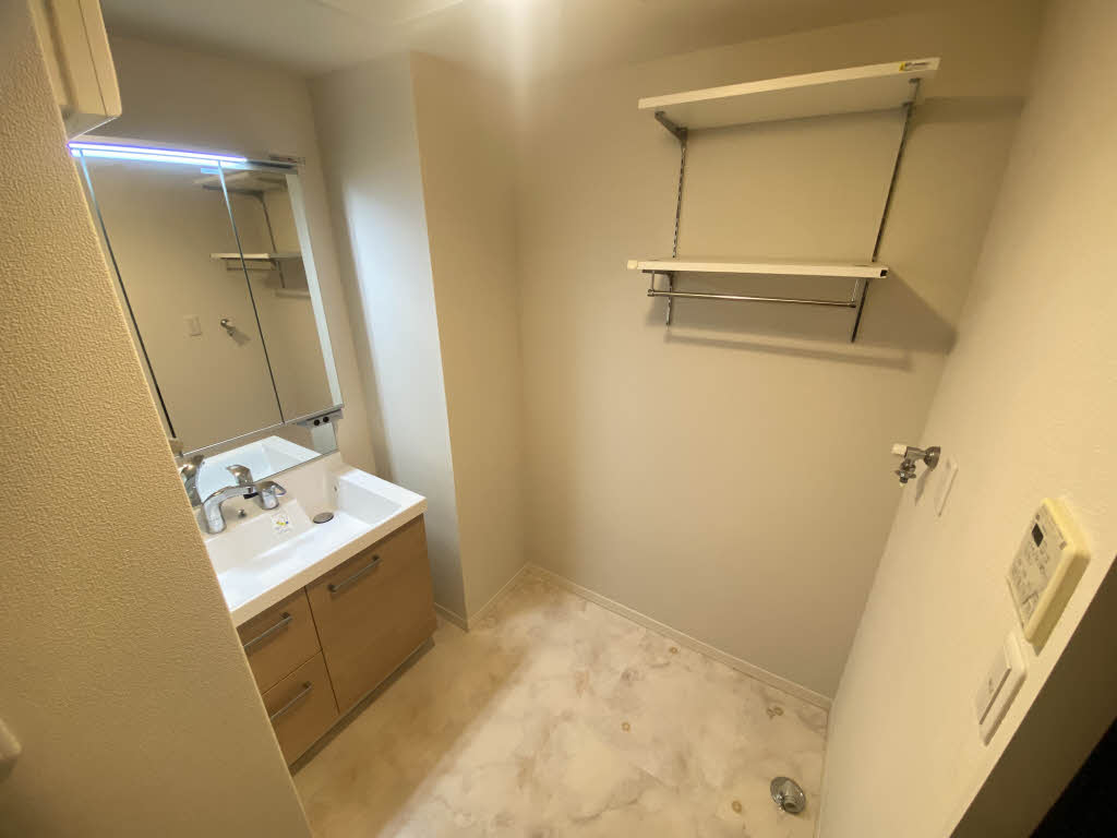 ロイヤルパーク本城　＊ A0304号-9