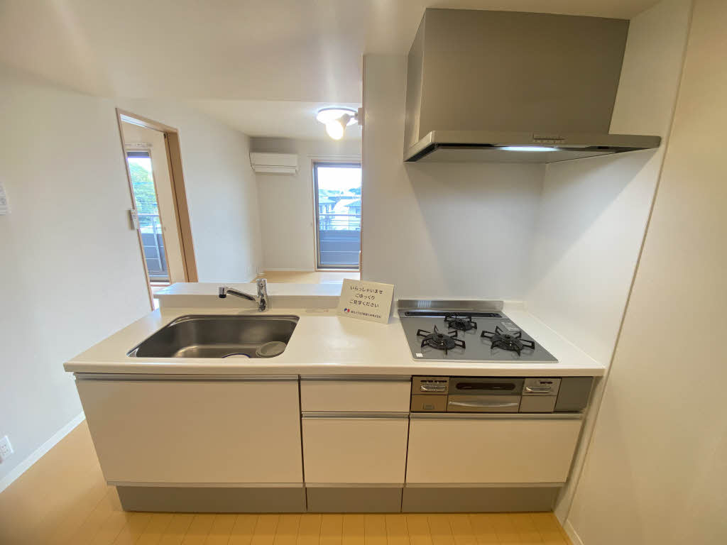 ロイヤルパーク本城　＊ A0304号-11