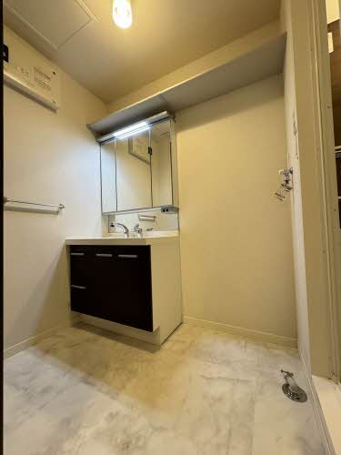 フェリクオーレ　＊＊ A0202号-4