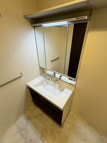 フェリクオーレ　＊＊ A0202号-5