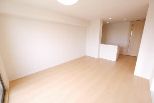 ブラウニーフラッツ　＊＊ A0202号-3