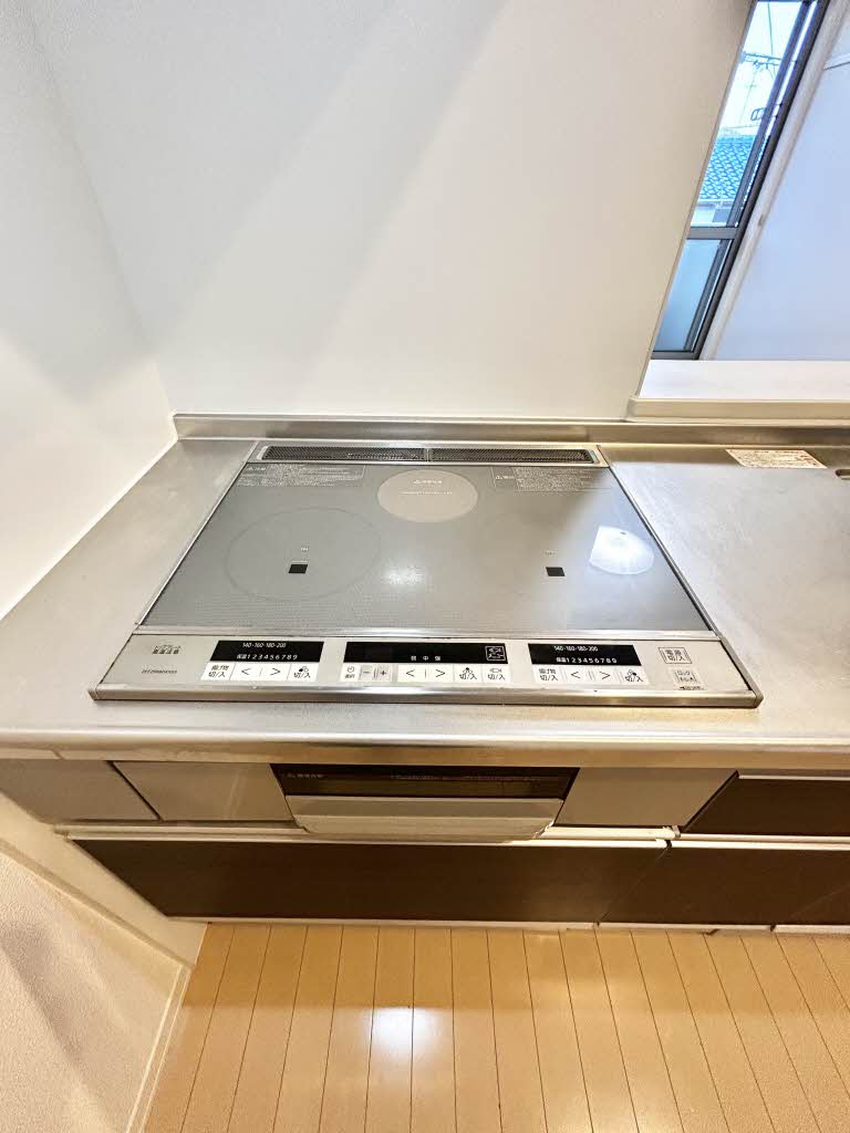 シャーメゾン佐嘉城内 ** B0202号-7