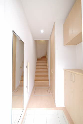 シャーメゾンリシェスⅡ　＊＊ A0202号-11