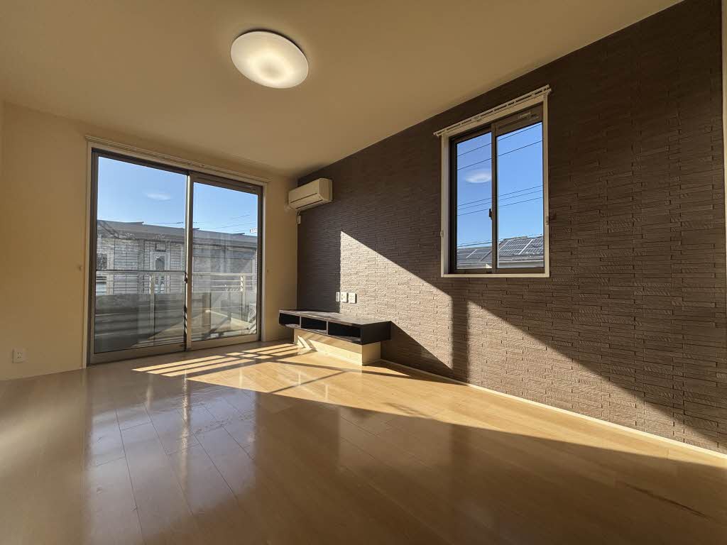 アトリエール　＊ A0203号-2