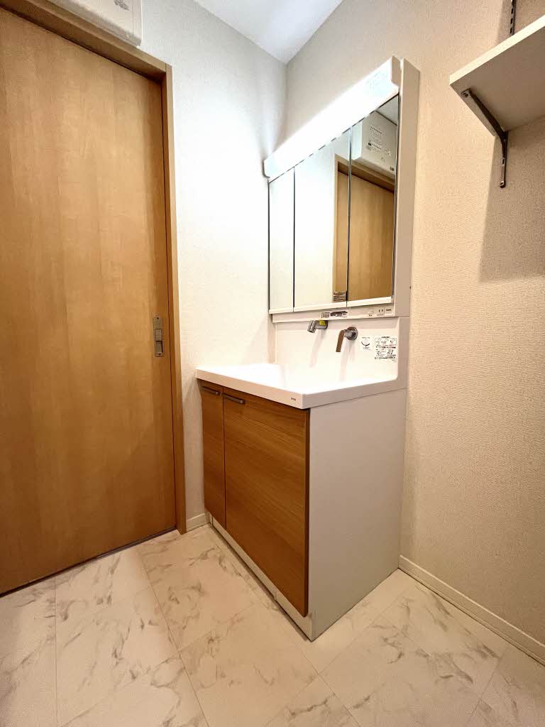 スリーゼハイツ　＊＊ A0203号-5