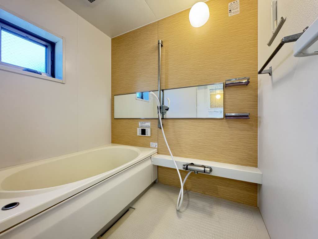 ＤｅａｒＣｏｕｒｔ大川中央　Ｂ棟　＊＊ B0101号-4