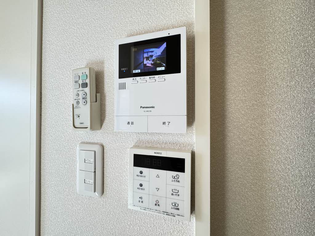 ＤｅａｒＣｏｕｒｔ大川中央　Ｂ棟　＊＊ B0101号-7