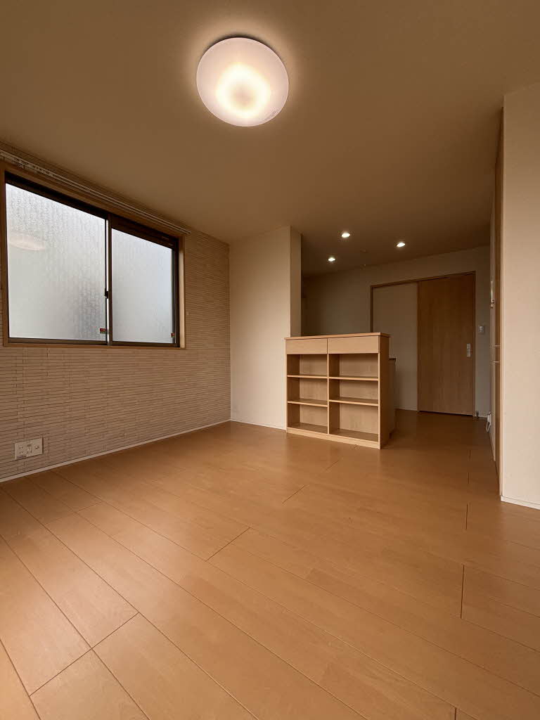 シャーメゾン　ミツオ　＊＊ A0102号-2