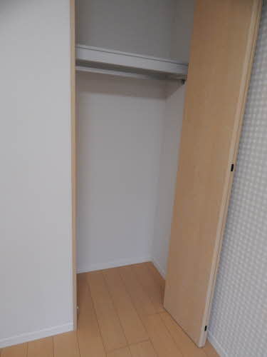 メゾン・ド・アマルフィ　Ⅱ棟　＊＊ D0301号-11