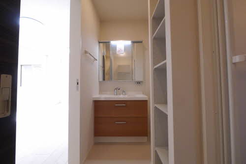 マ　メゾン　青山　＊ A0201号-6