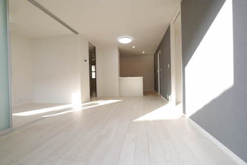 マ　メゾン　青山　＊ A0202号-2